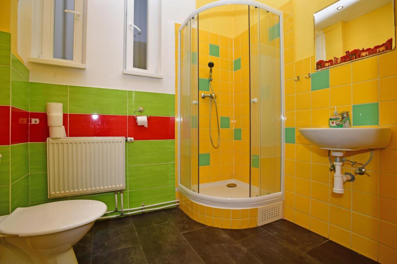 פראג Benedikt City Center Hostel מראה חיצוני תמונה