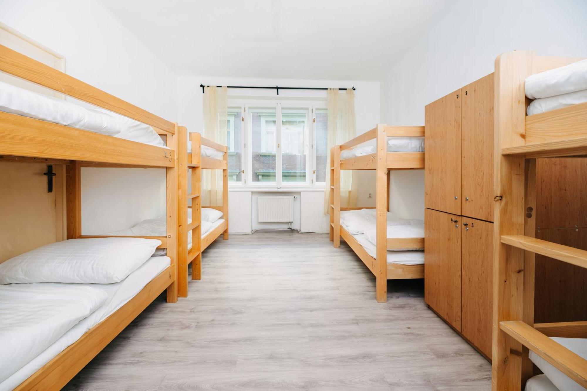 פראג Benedikt City Center Hostel מראה חיצוני תמונה